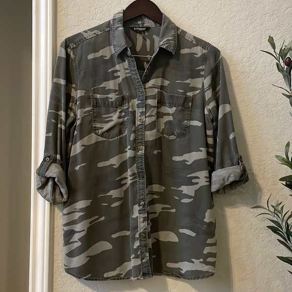 Express Tops - Express Distressed Style Camouflage Button Down